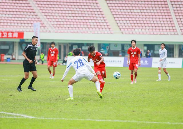 bob半岛体育平台-3场6球！蒯纪闻不想金靴只奔冠军 幸运避开王钰栋